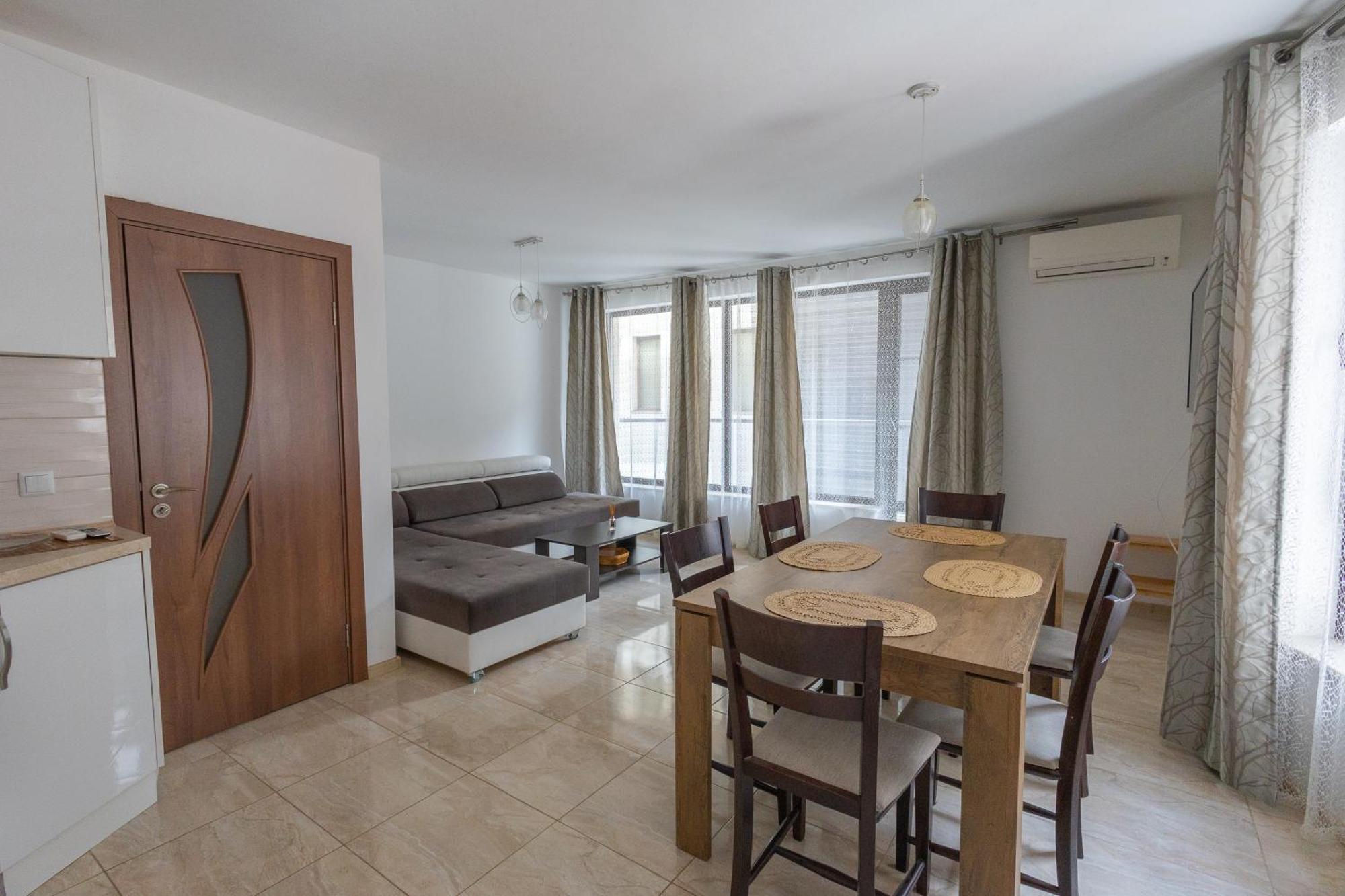 Sea Garden Marina 2 Apartment Varna Ngoại thất bức ảnh